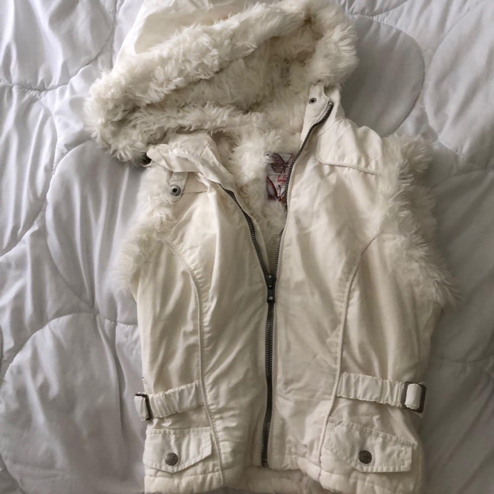 White vest